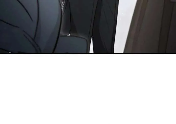 Read A Beast Swallowed by a Flower chapter 98 image 40 on Lezhin