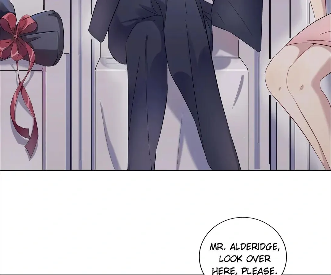 A Cross-Dresser's Triple Proposal Chase Chapter 4 page 4 - 