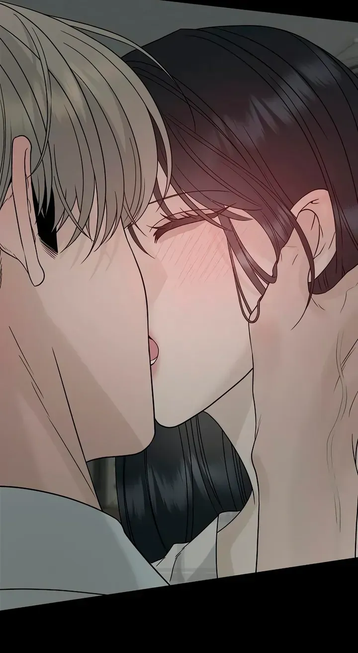 Read A Kind Intruder chapter 58 image 54 on Lezhin