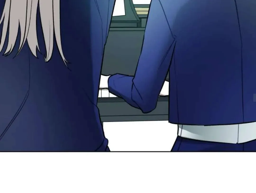 Read A Love-Hate Chord chapter 4 image 112 on Lezhin
