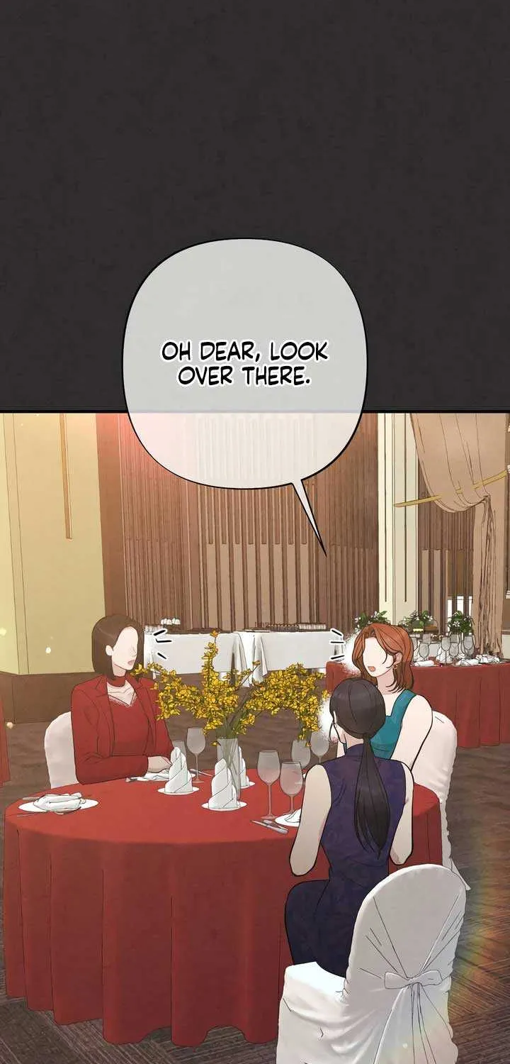 Read A Twisted Reunion chapter 22 image 19 on Lezhin