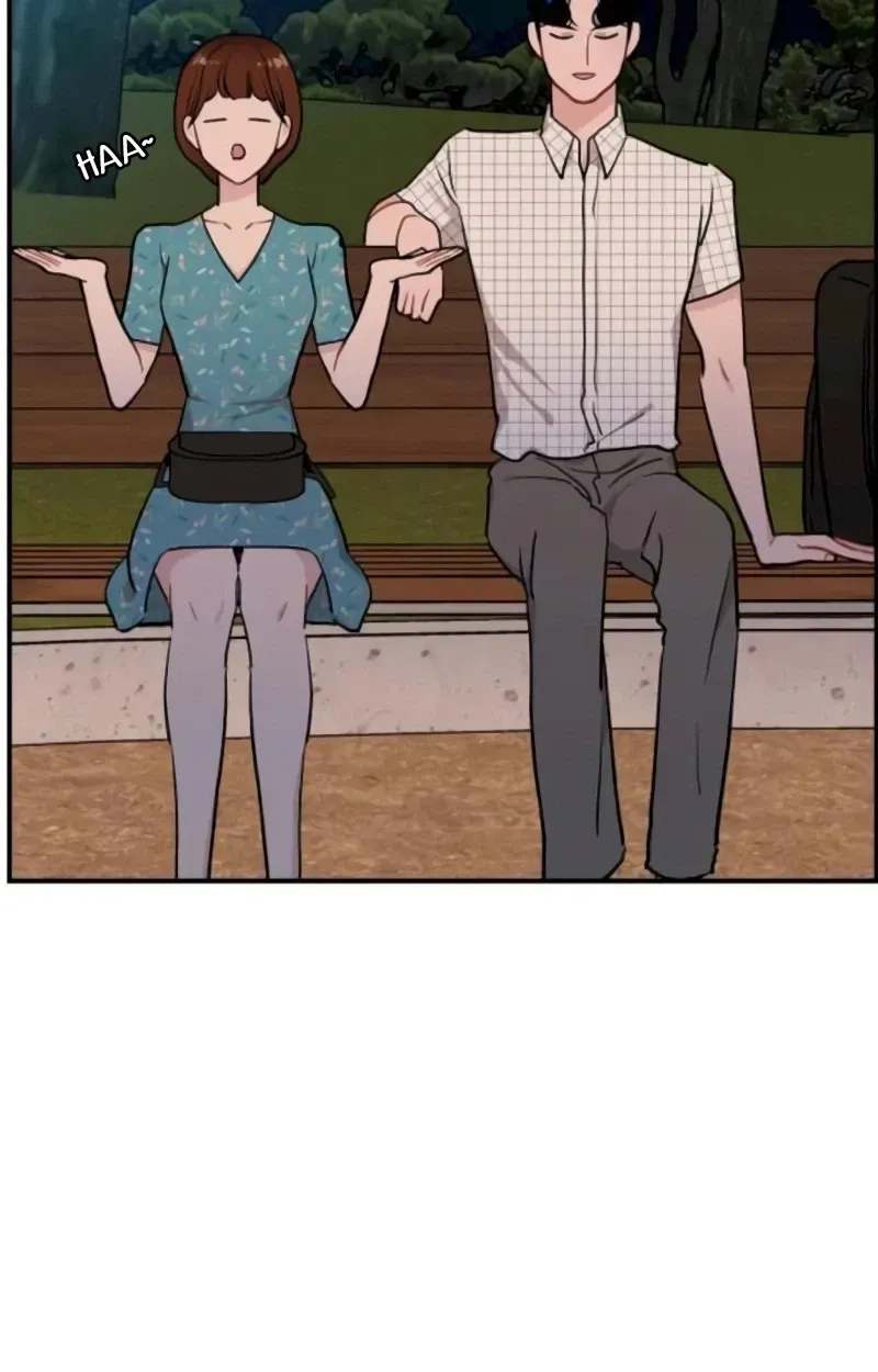 Read Awkward Relationship chapter 16 image 26 on Lezhin
