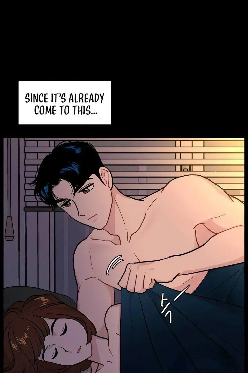 Read Awkward Relationship chapter 17 image 32 on Lezhin