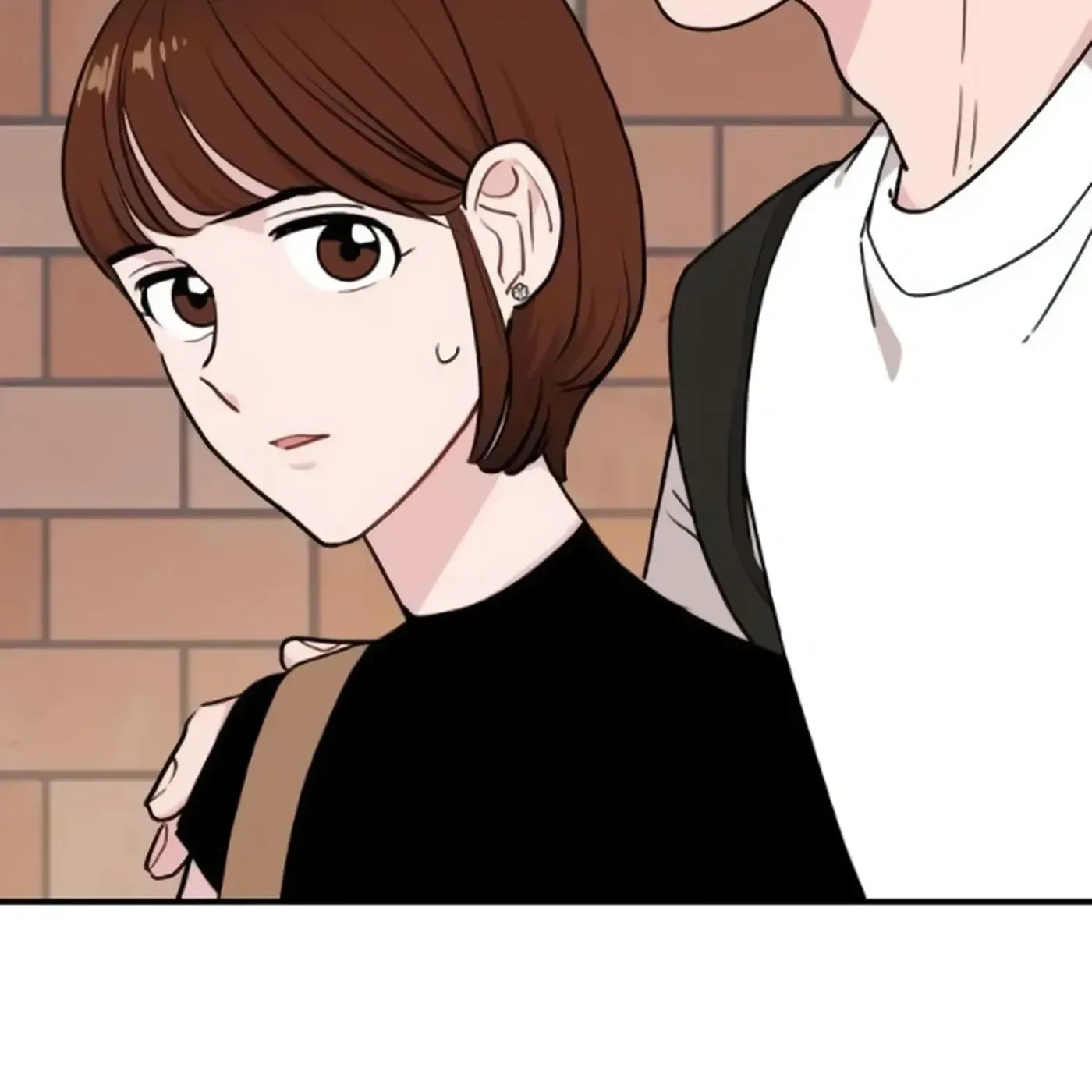 Read Awkward Relationship chapter 19 image 10 on Lezhin