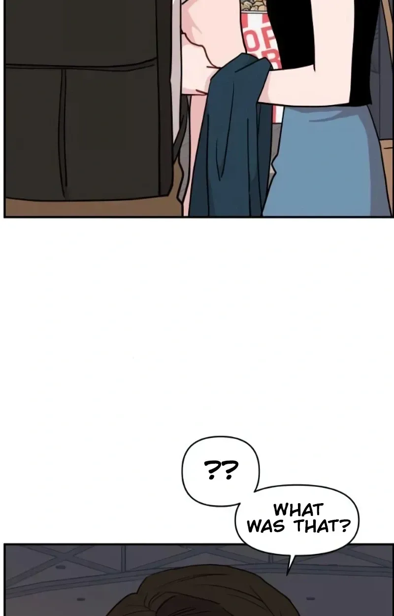 Read Awkward Relationship chapter 19 image 34 on Lezhin