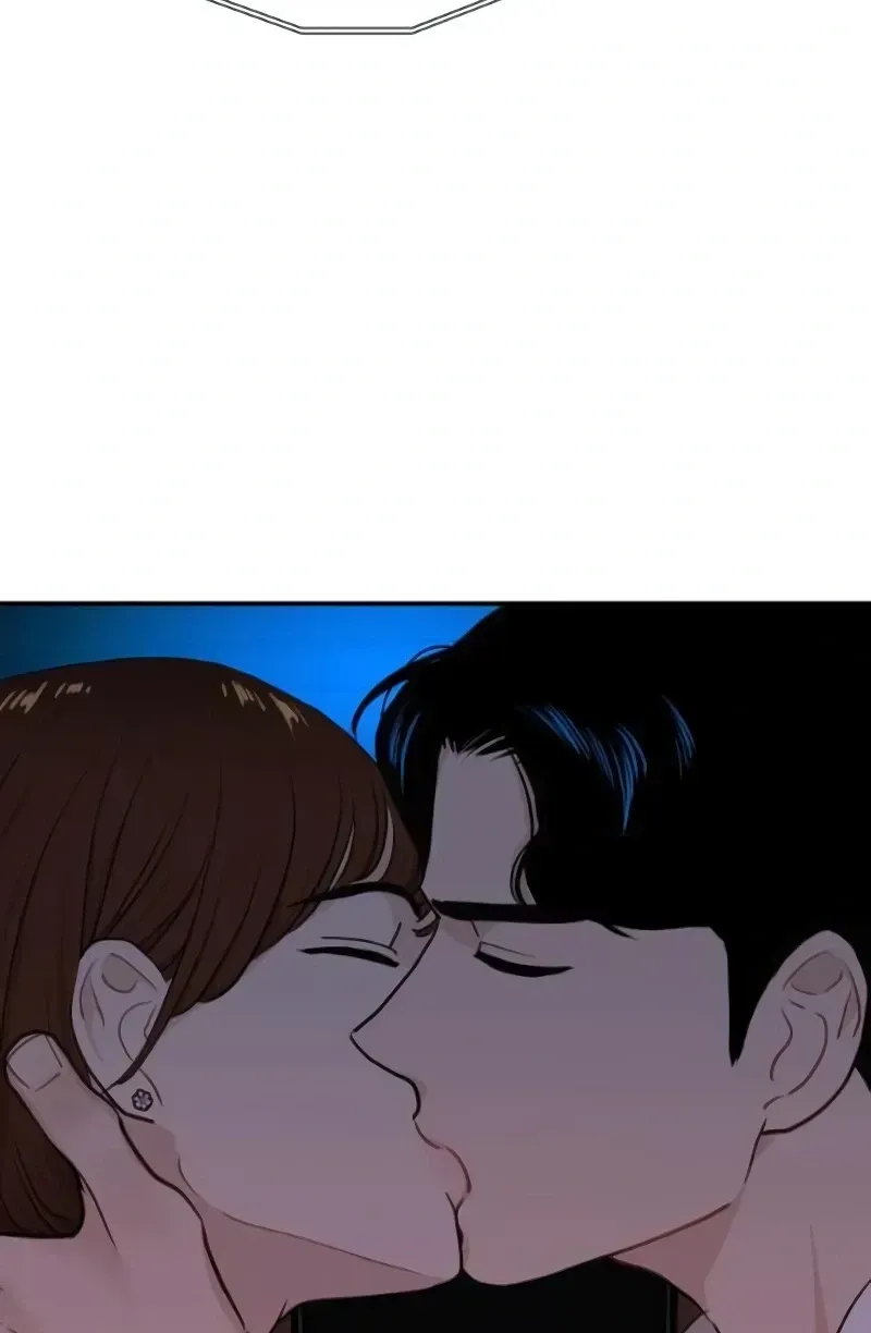 Read Awkward Relationship chapter 19 image 90 on Lezhin