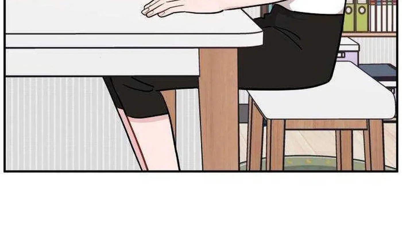 Read Awkward Relationship chapter 24 image 3 on Lezhin