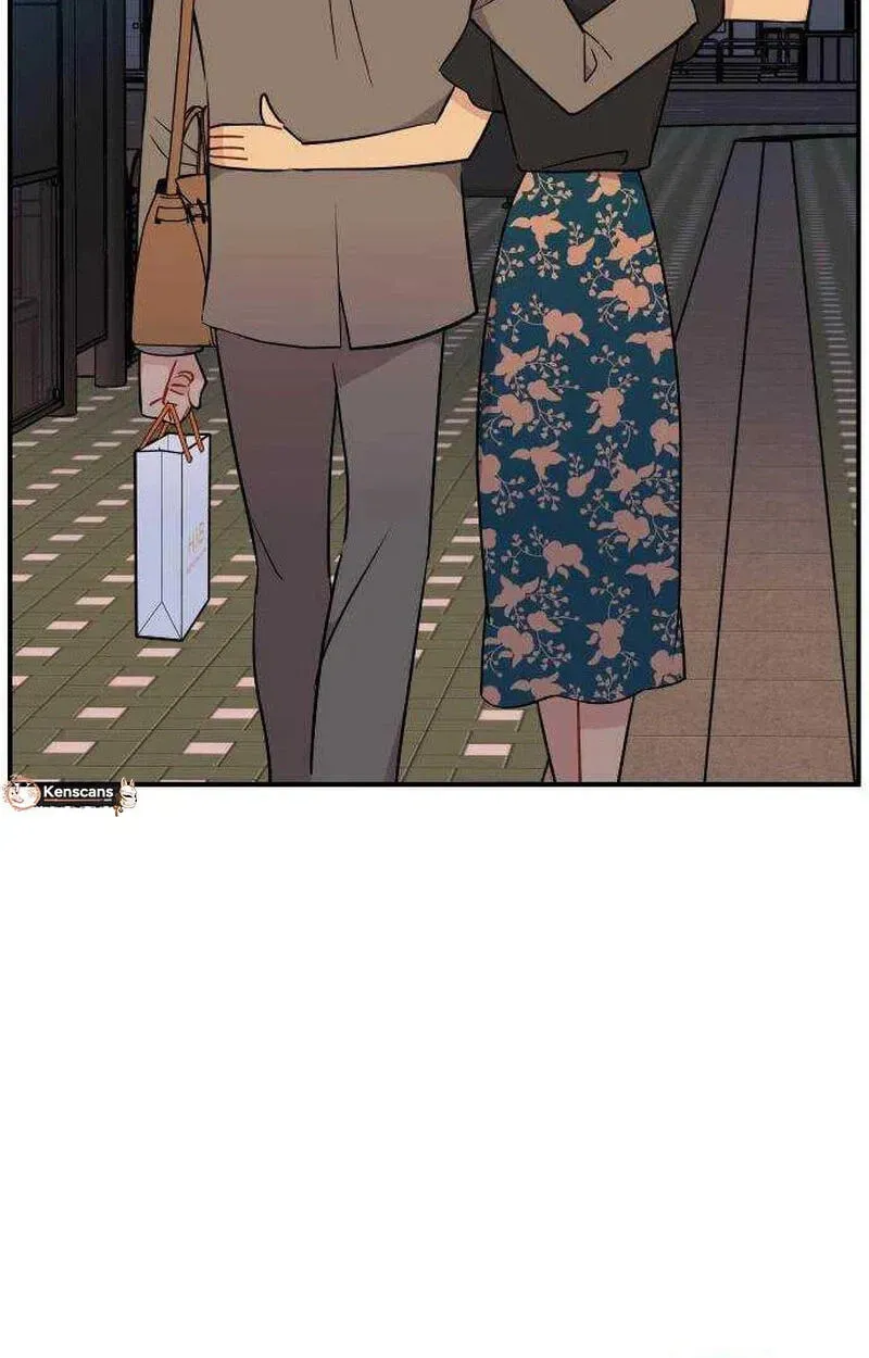 Read Awkward Relationship chapter 24 image 74 on Lezhin