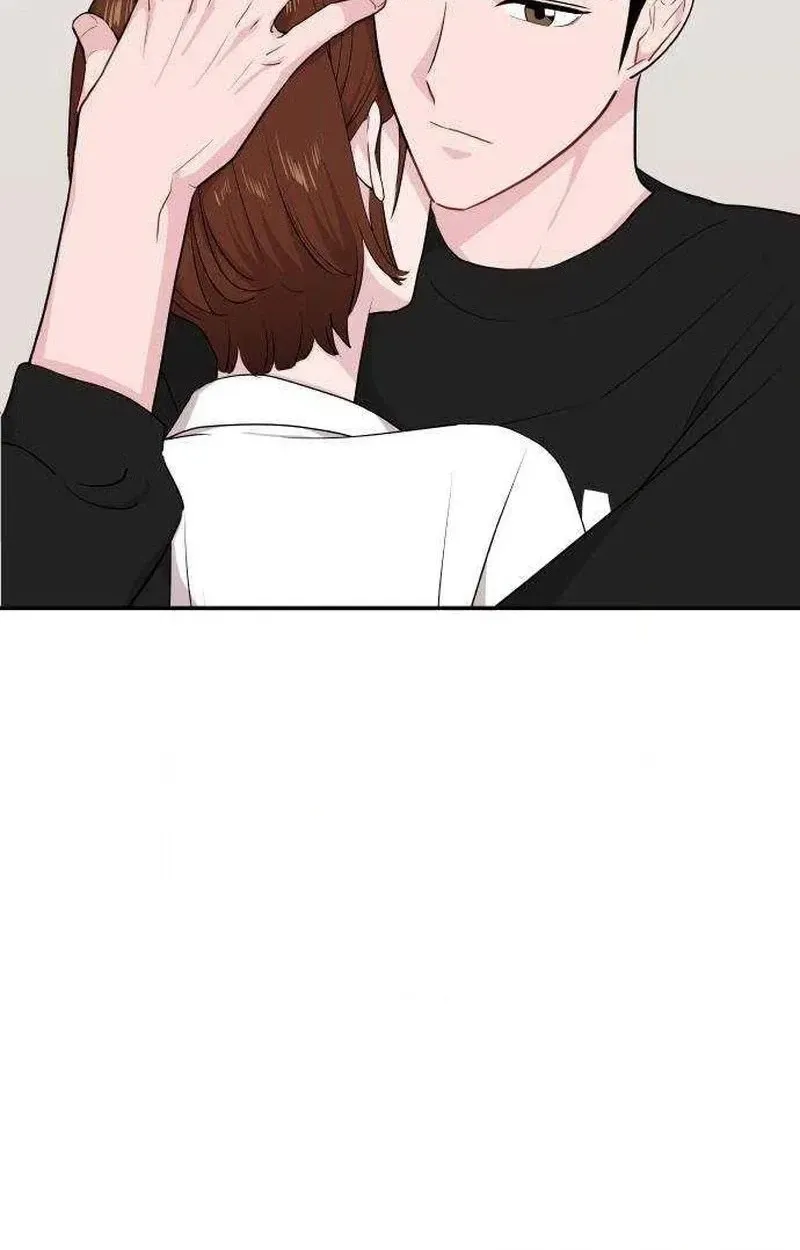 Read Awkward Relationship chapter 28 image 79 on Lezhin