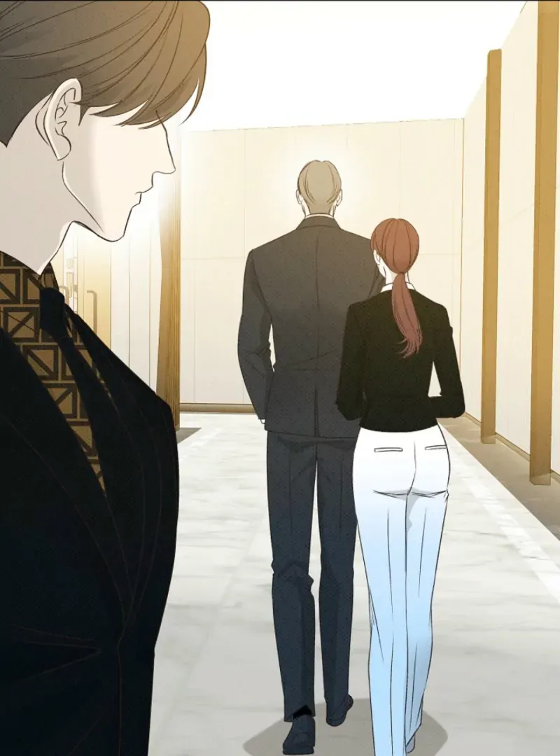 Read Bad Secretary chapter 17 image 8 on Lezhin