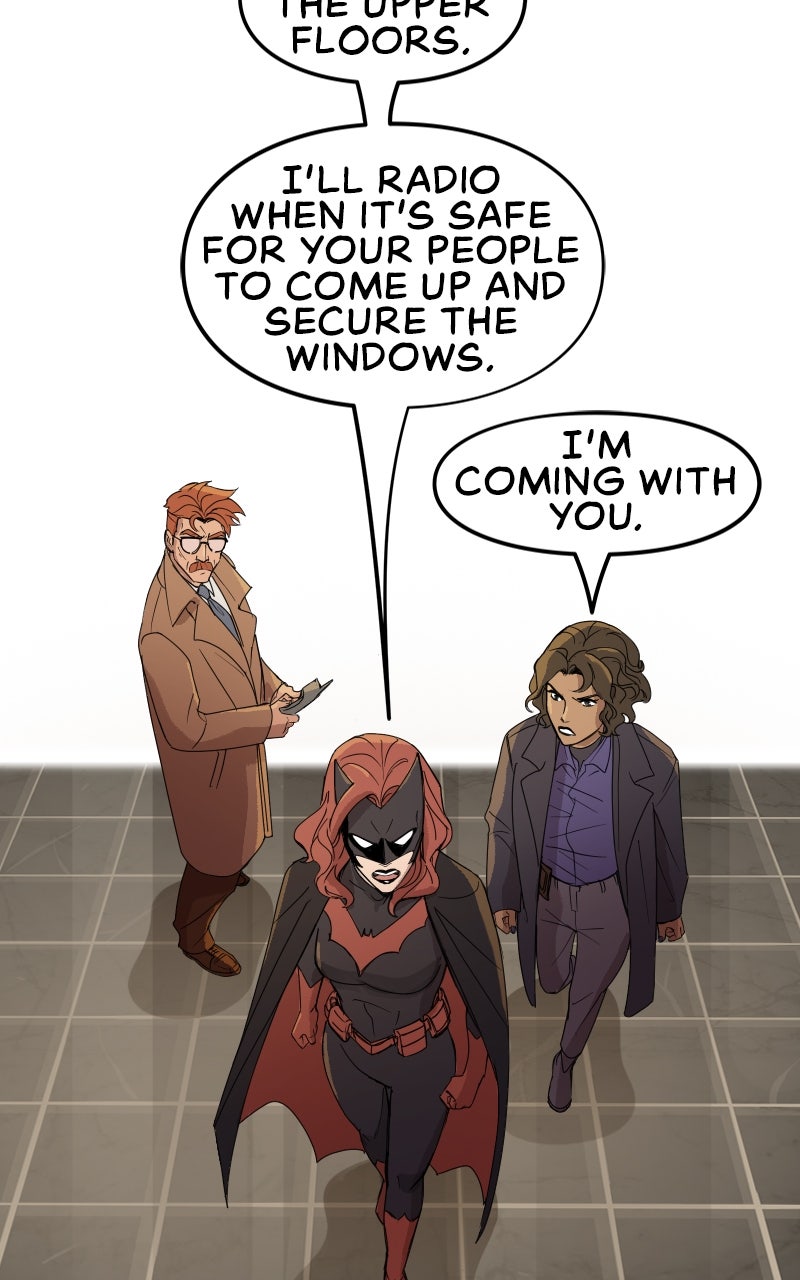 Batman: Wayne family adventures (S2) Ep. 85 - Hold the Line (Part 1) page 11 - 
