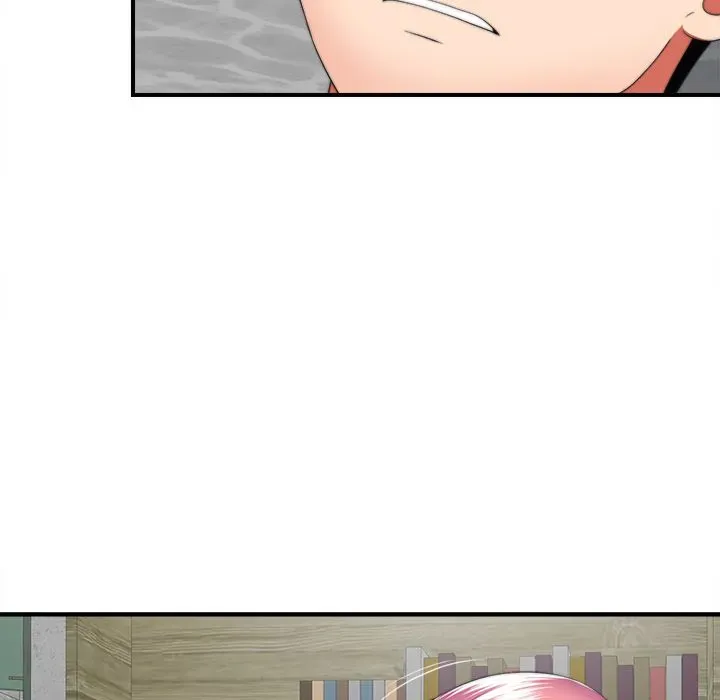 Read Behind the Curtains chapter 1 image 42 on Lezhin