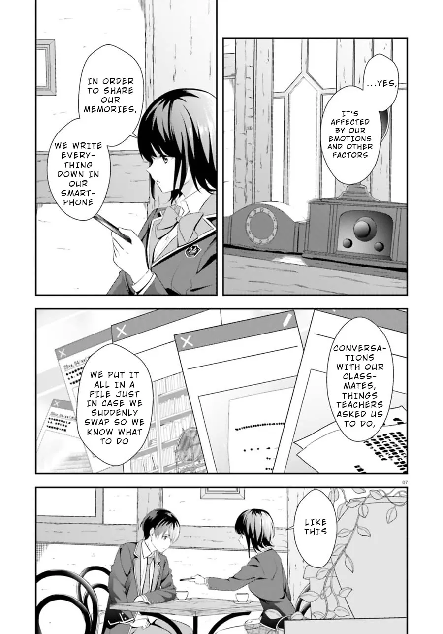 Read Bizarre Love Triangle chapter 4 image 6 on Lezhin