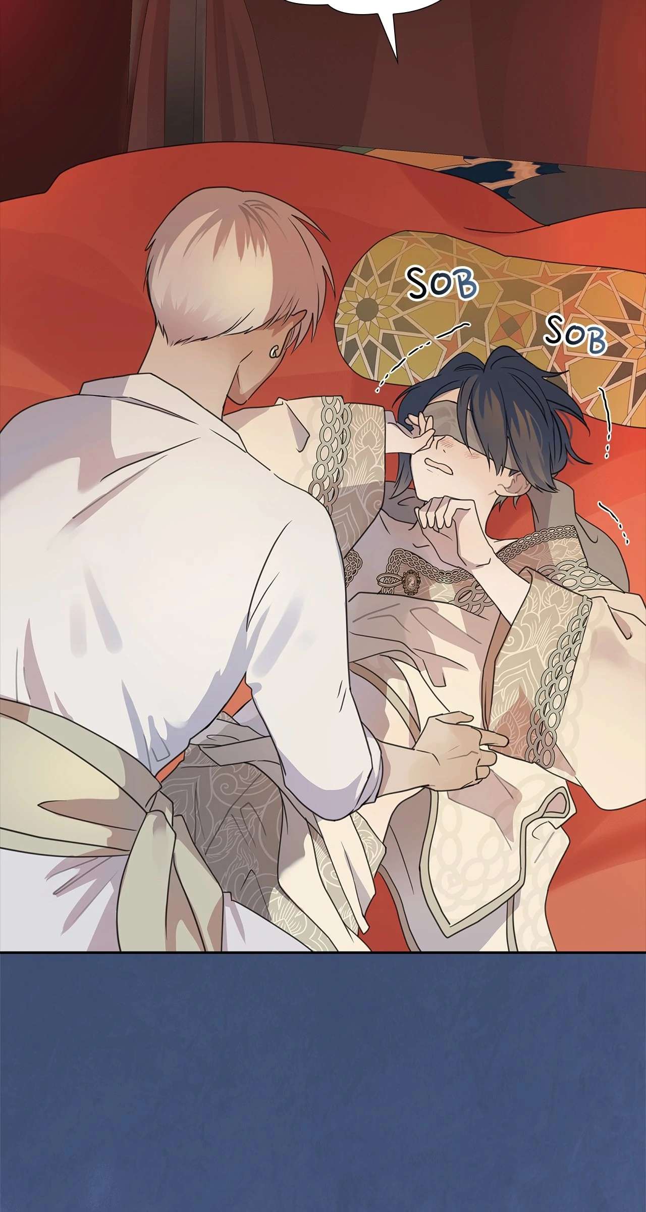 Read Bloody Moon chapter 10 image 10 on Lezhin