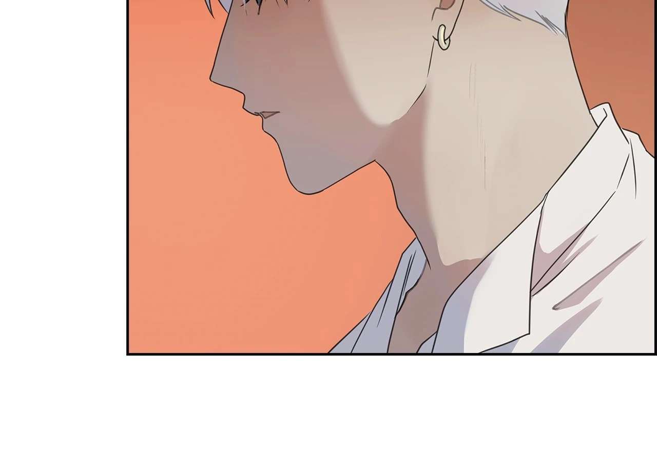 Read Bloody Moon chapter 10 image 29 on Lezhin