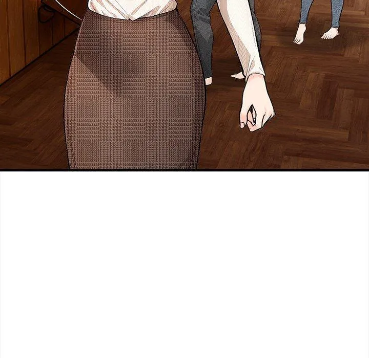 Read Cabin Resort X chapter 15 image 121 on Lezhin