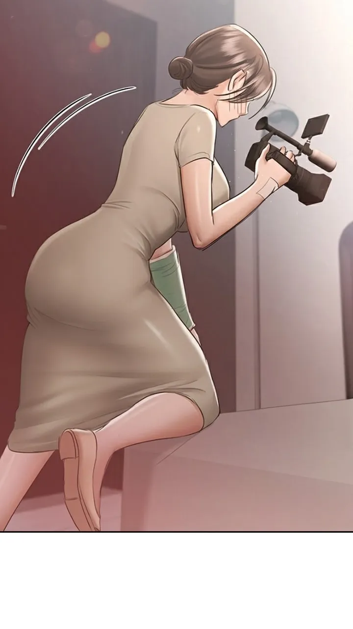 Read Chained to Poverty chapter 0 image 19 on Lezhin