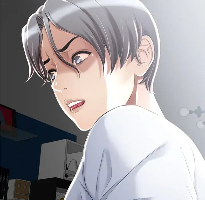 Read Close, but Far chapter 1 image 78 on Lezhin