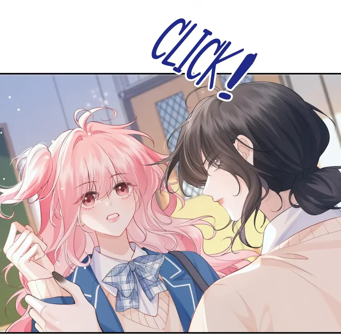 Read Dangerous Heartbeat chapter 4 image 61 on Lezhin