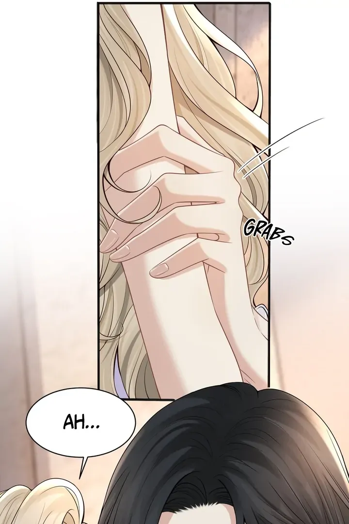 Read Dangerous Lover chapter 7 image 9 on Lezhin