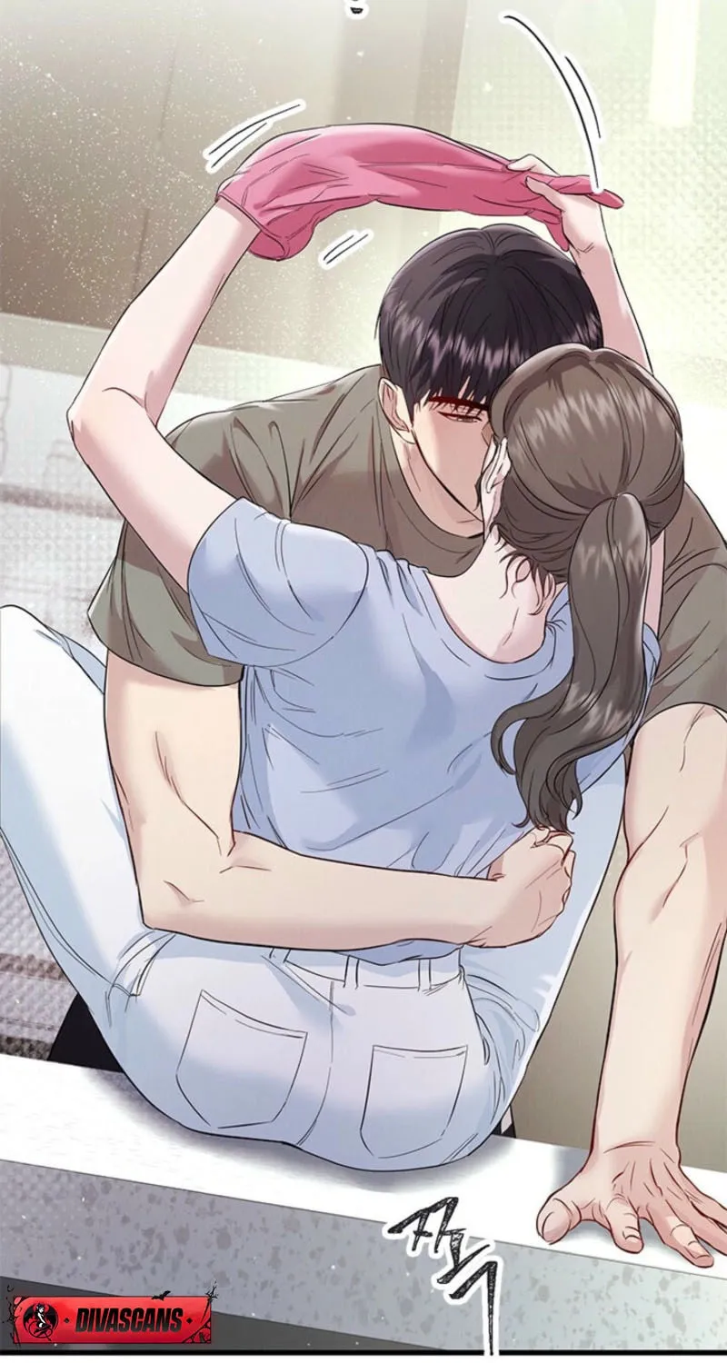 Read Desirable Partner chapter 27 image 4 on Lezhin