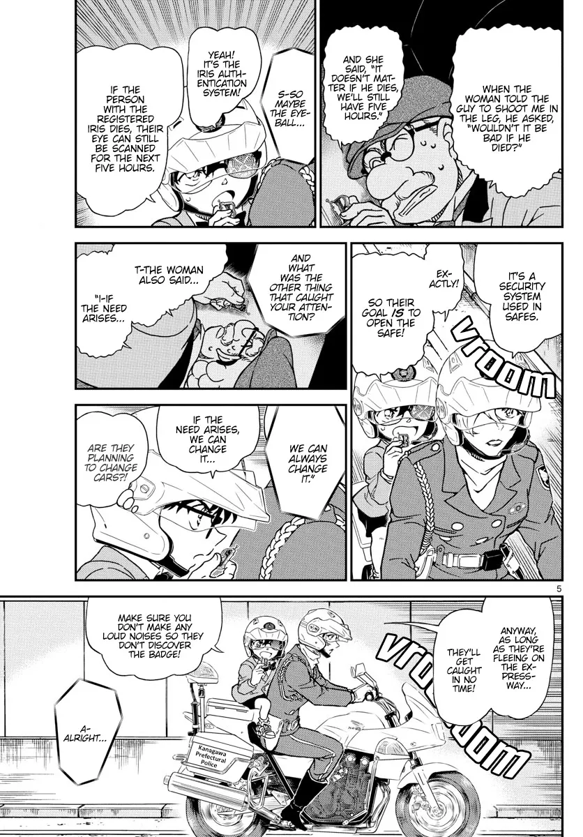 Read Detective Conan chapter 1074 image 4 on Lezhin