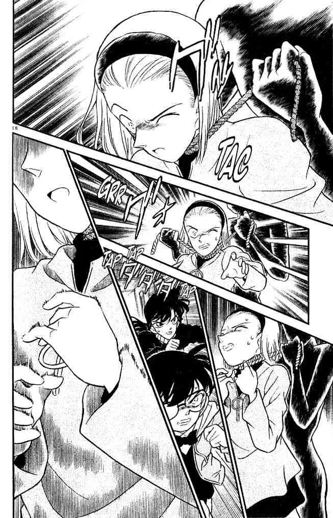 Read Detective Conan chapter 139 image 17 on Lezhin