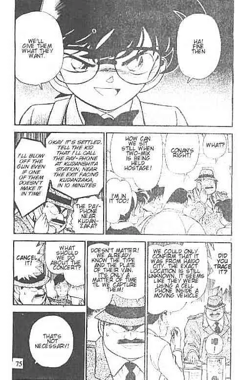 Read Detective Conan chapter 145 image 2 on Lezhin
