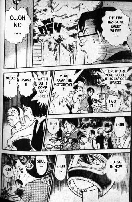Read Detective Conan chapter 174 image 4 on Lezhin