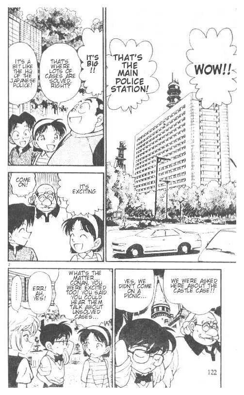 Read Detective Conan chapter 208 image 1 on Lezhin