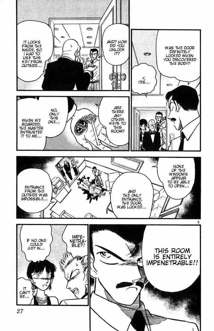 Read Detective Conan chapter 21 image 4 on Lezhin