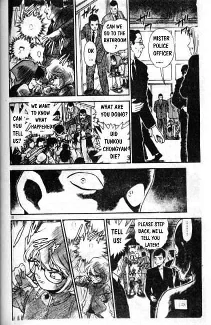 Read Detective Conan chapter 240 image 9 on Lezhin