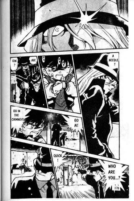 Read Detective Conan chapter 242 image 5 on Lezhin