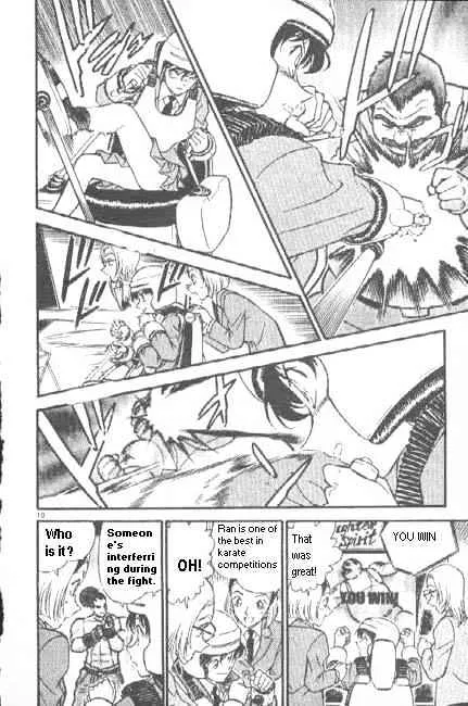 Read Detective Conan chapter 270 image 9 on Lezhin
