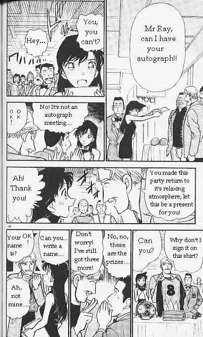 Read Detective Conan chapter 293 image 9 on Lezhin
