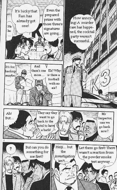 Read Detective Conan chapter 295 image 1 on Lezhin