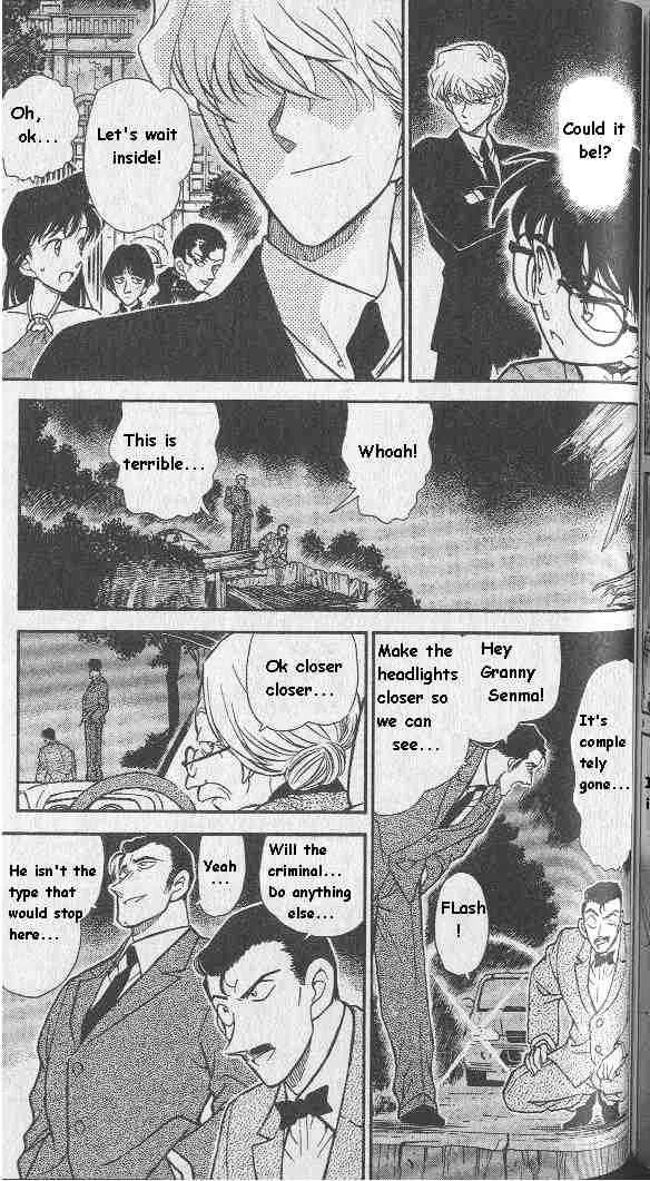 Read Detective Conan chapter 301 image 6 on Lezhin