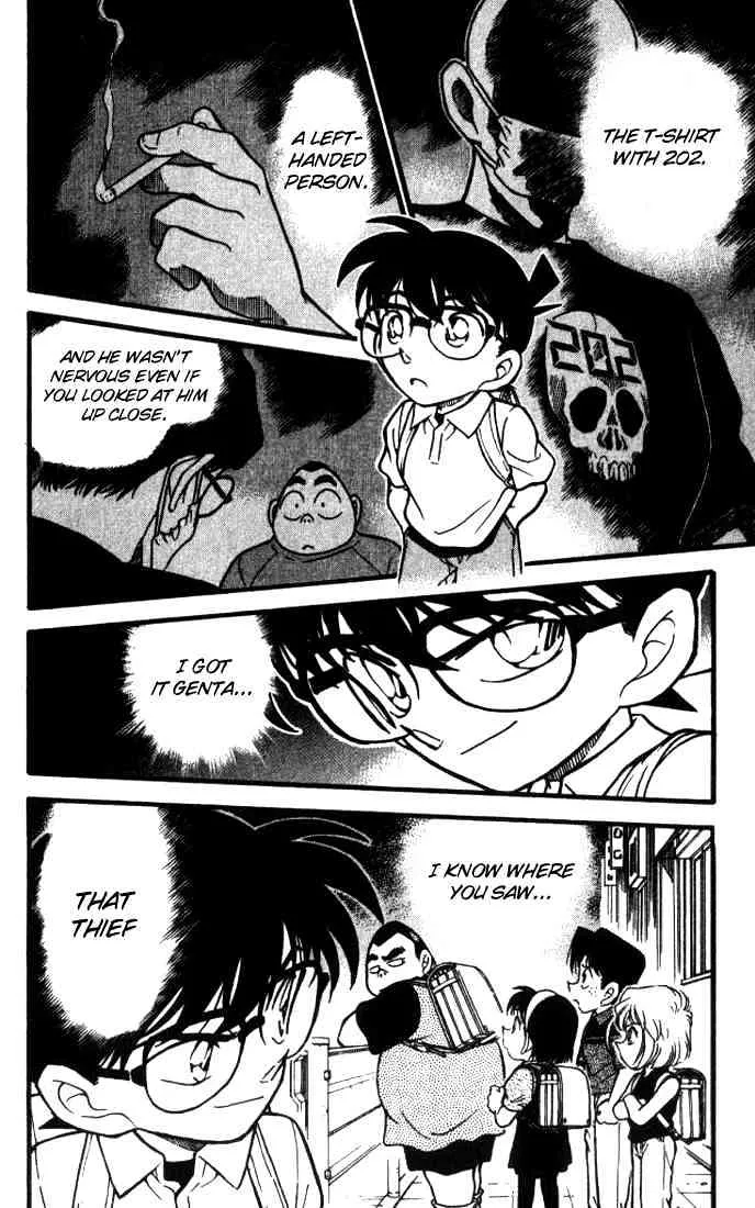 Read Detective Conan chapter 303 image 17 on Lezhin