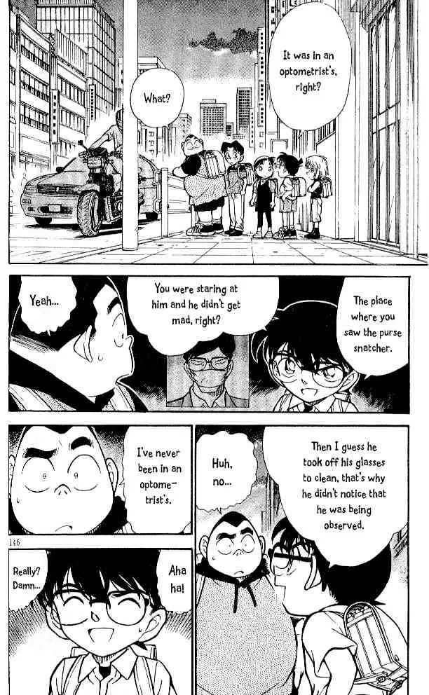 Read Detective Conan chapter 304 image 1 on Lezhin