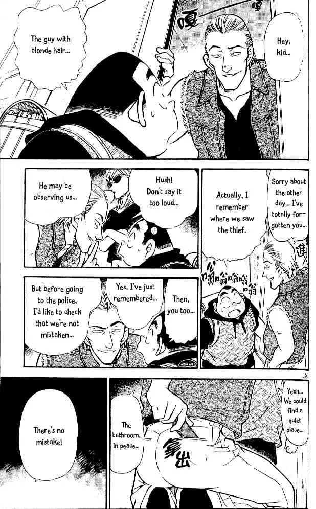 Read Detective Conan chapter 304 image 8 on Lezhin