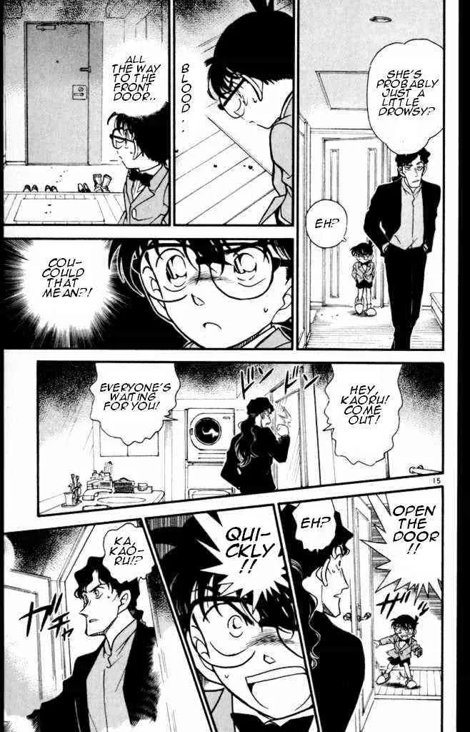Read Detective Conan chapter 322 image 14 on Lezhin