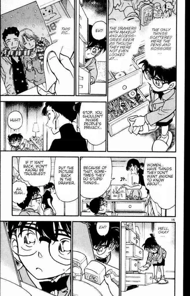 Read Detective Conan chapter 323 image 14 on Lezhin