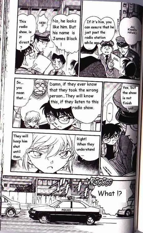 Read Detective Conan chapter 326 image 4 on Lezhin