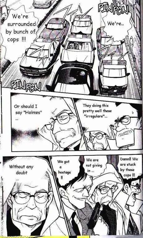 Read Detective Conan chapter 327 image 12 on Lezhin