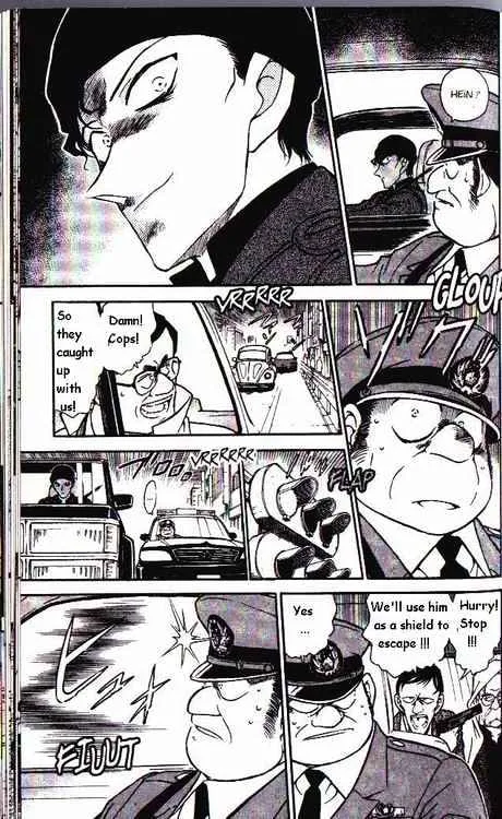 Read Detective Conan chapter 327 image 8 on Lezhin