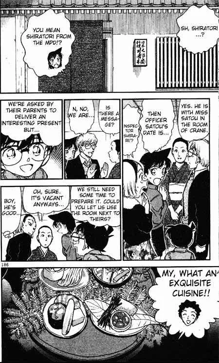 Read Detective Conan chapter 328 image 13 on Lezhin
