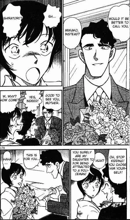 Read Detective Conan chapter 328 image 5 on Lezhin