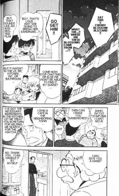 Read Detective Conan chapter 335 image 11 on Lezhin