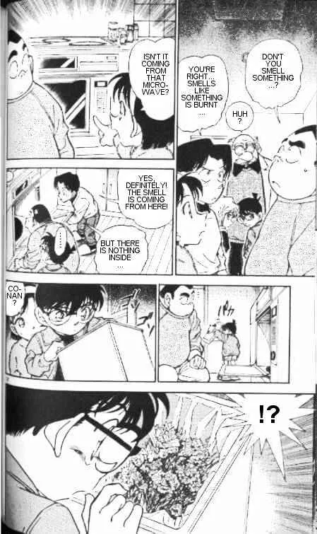 Read Detective Conan chapter 336 image 11 on Lezhin