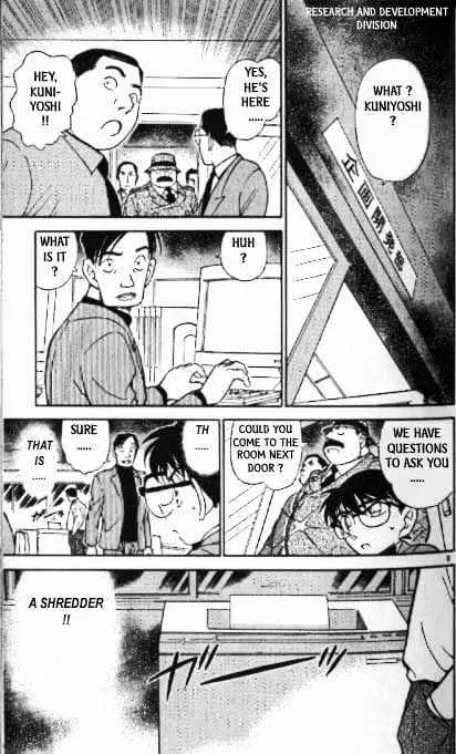 Read Detective Conan chapter 340 image 8 on Lezhin